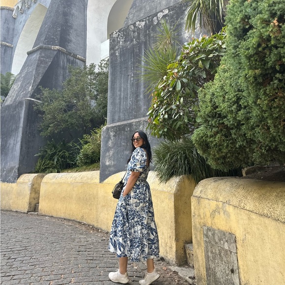 Abercrombie Emerson Puff sleeve midi dress - Picture 3 of 7